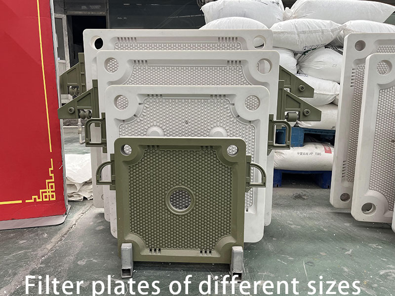 Filter plates of different sizes